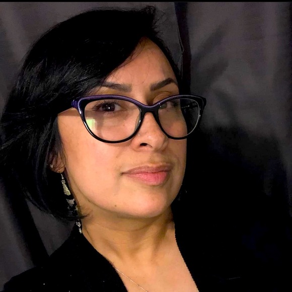 Meet your Posher, R - Picture 1 of 1